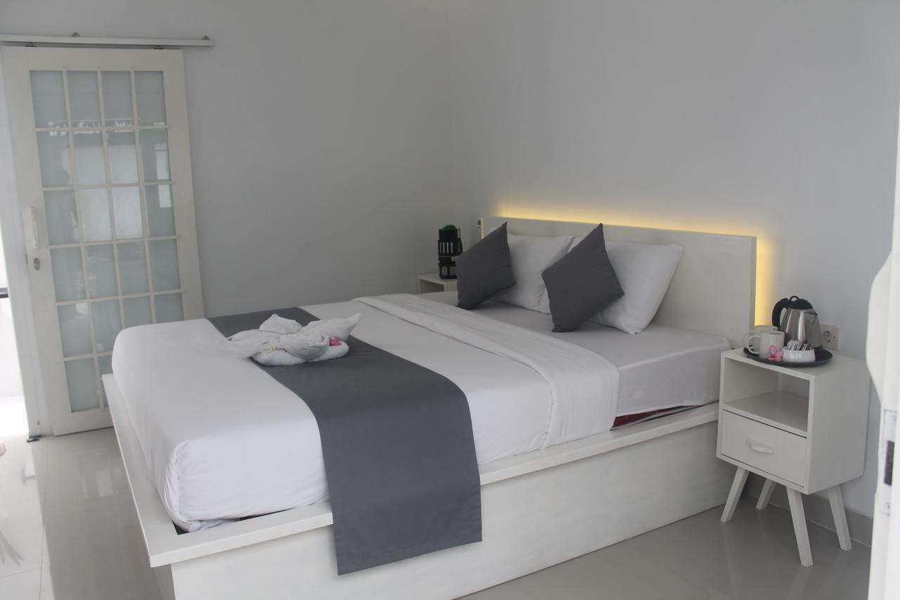 Casa Blanca Gili Air Hotel Buitenkant foto