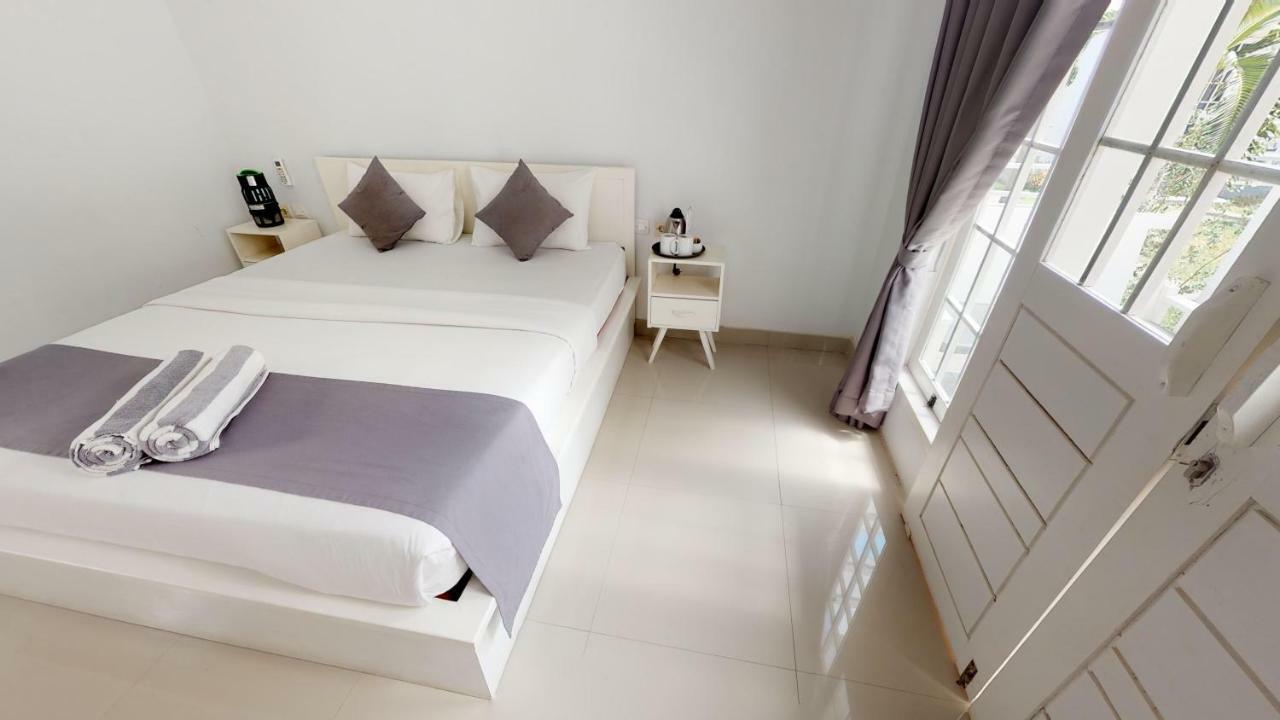 Casa Blanca Gili Air Hotel Buitenkant foto